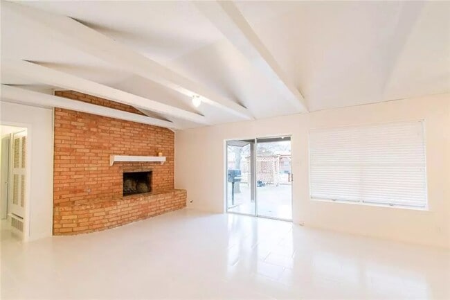 Building Photo - 2137 Shady Grove Dr