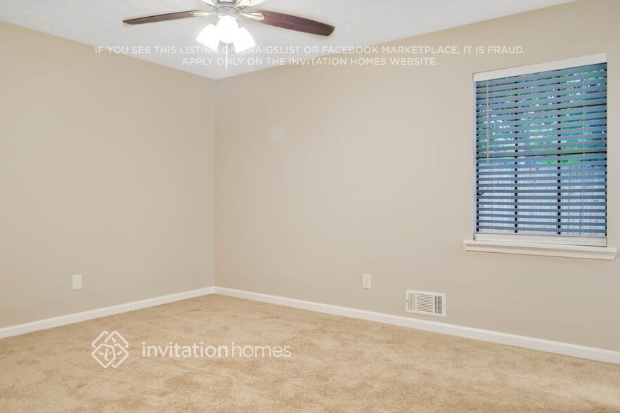 Building Photo - 4952 Needle Knob Ct