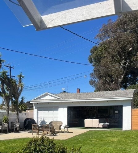 Building Photo - 1031 Avenue A