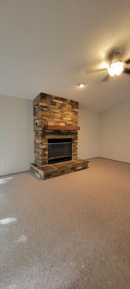 Building Photo - 9334 S 66th East Ave