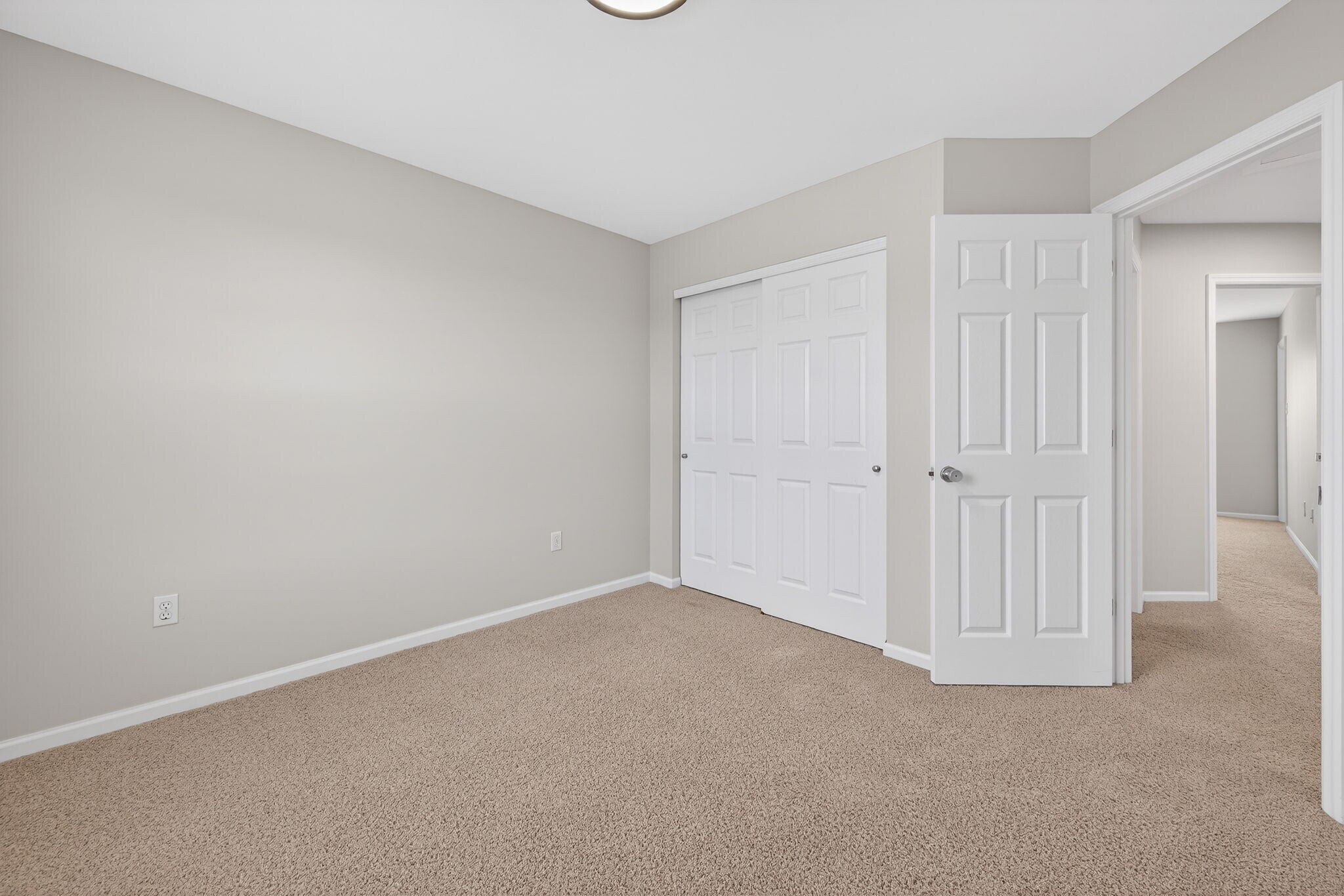 Building Photo - 373 Montclair Tower Dr