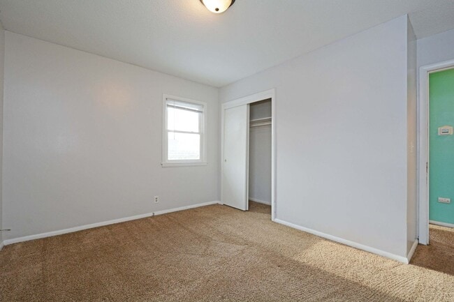 Building Photo - Charming Home for Rent in Brooklyn Center