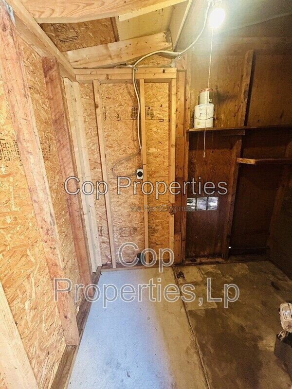 Building Photo - 148 Cloudhaven Dr