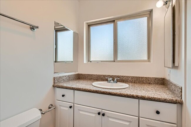 Building Photo - MOVE IN SPECIAL- Live in the Heart of Nort...