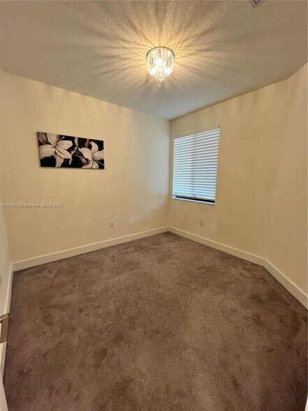 Building Photo - 4745 NW 83rd Pky