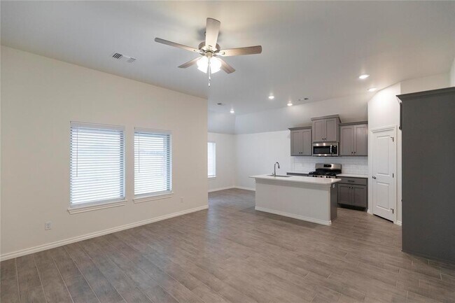 Building Photo - 1816 Zayden Ln