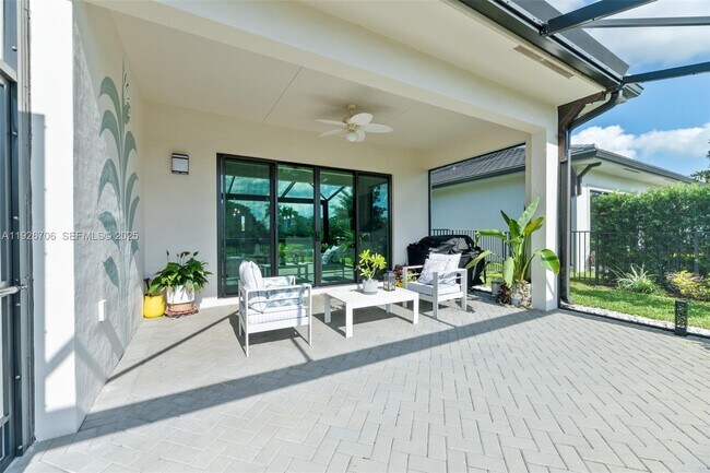 Building Photo - 3098 Gin Berry Way