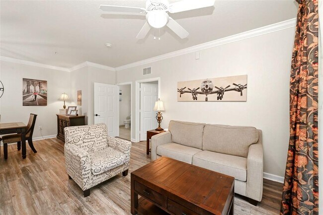 Building Photo - 1301 Tuscan Terrace