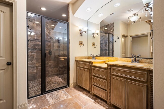 Building Photo - 3805 Kangaroo Ct