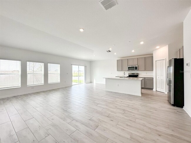 Building Photo - 2302 Burney Fls Ln