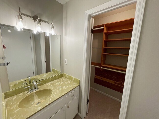 Building Photo - 4301 Little River Rd