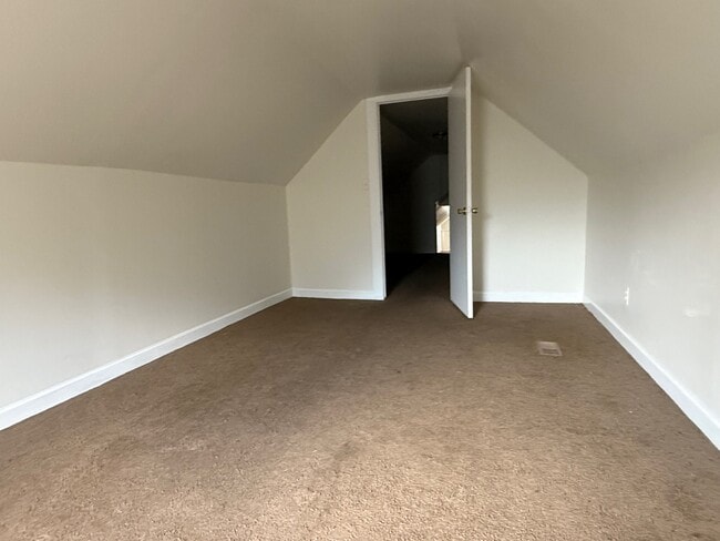 Building Photo - 4450 S Wood St