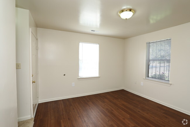 Interior Photo - Tobias Henson Apartments