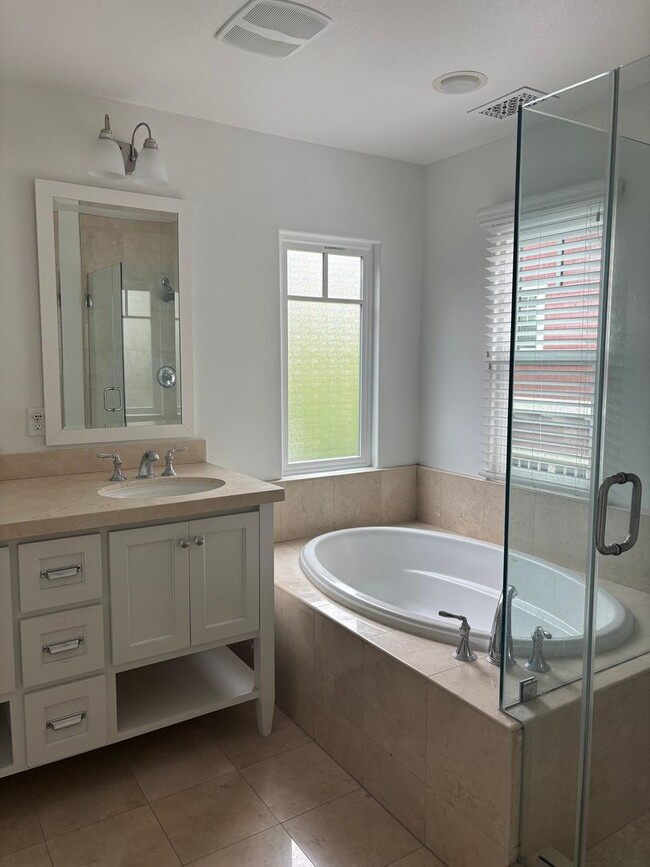 Building Photo - Welcome Home to Grafton Terrace! Ideally l...