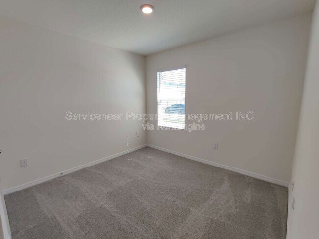 Building Photo - 32618 Canyonlands Dr
