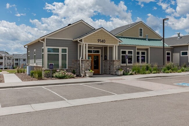 Building Photo - Vistas at Stony Creek