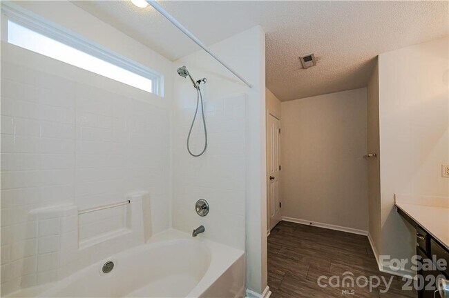 Building Photo - 12819 Slade Castle Ct