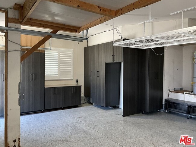 Building Photo - 5440 Avenida El Cid