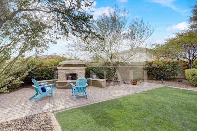 Building Photo - 40844 N Union Trail