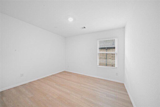 Building Photo - 3442 Hughes Mdw Wy