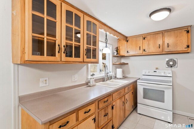 Building Photo - 67 Dogwood Dr