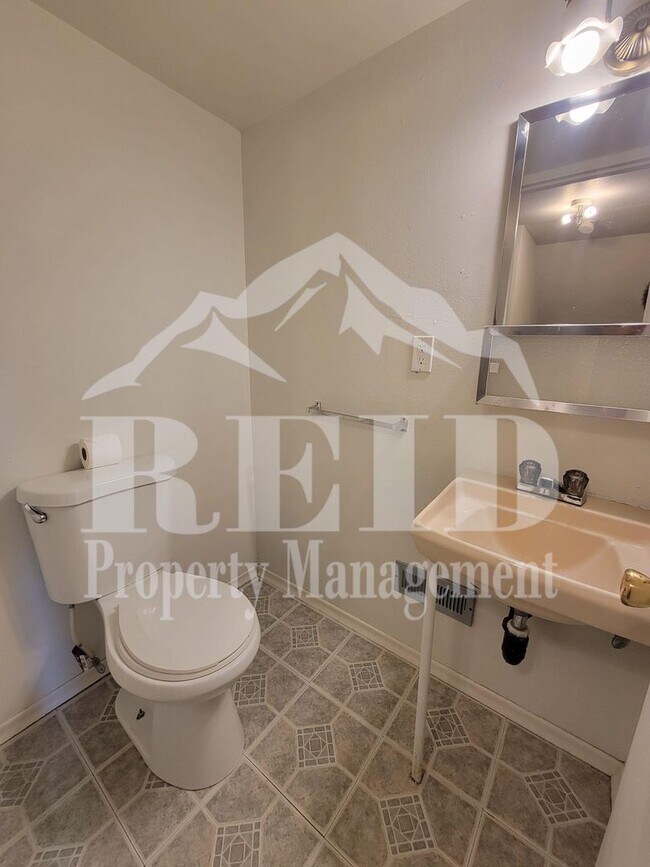 Building Photo - Centrally Located Bremerton Home With Partial View of Sinclair Inlet from Deck