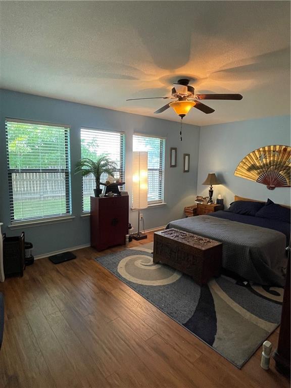 Building Photo - 2019 Woodway Dr