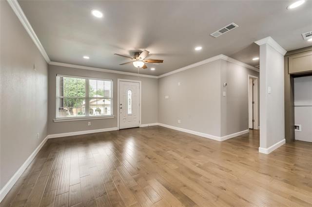 Building Photo - 600 N 1st St