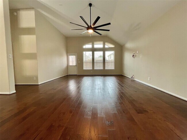 Building Photo - 107 Long Meadow Ct