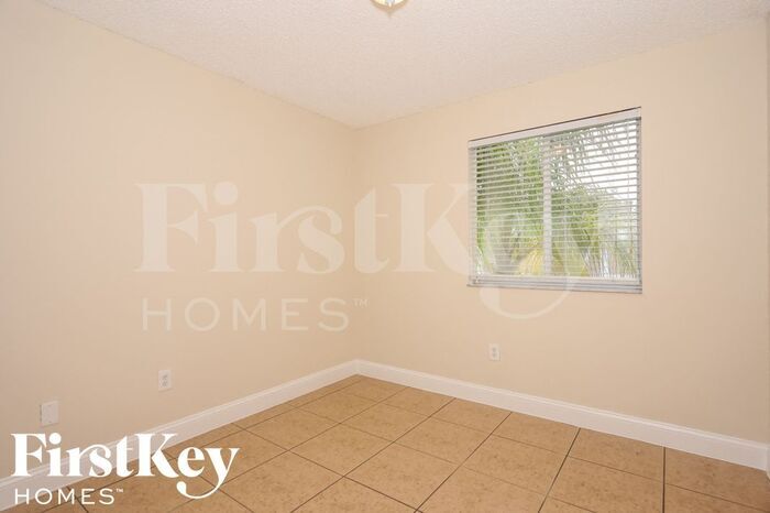 Building Photo - 17755 SW 140th Ct