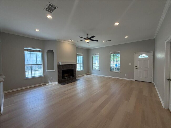 Building Photo - 5101 Avenue H