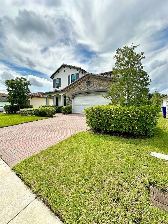 Building Photo - 3265 Dunning Dr