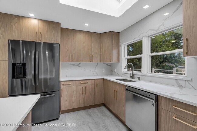 Building Photo - 6 Virginia Terrace