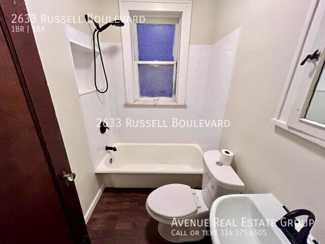 Building Photo - 2633 Russell Blvd