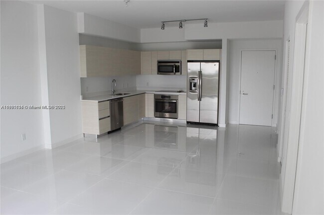 Building Photo - 4250 Biscayne Blvd