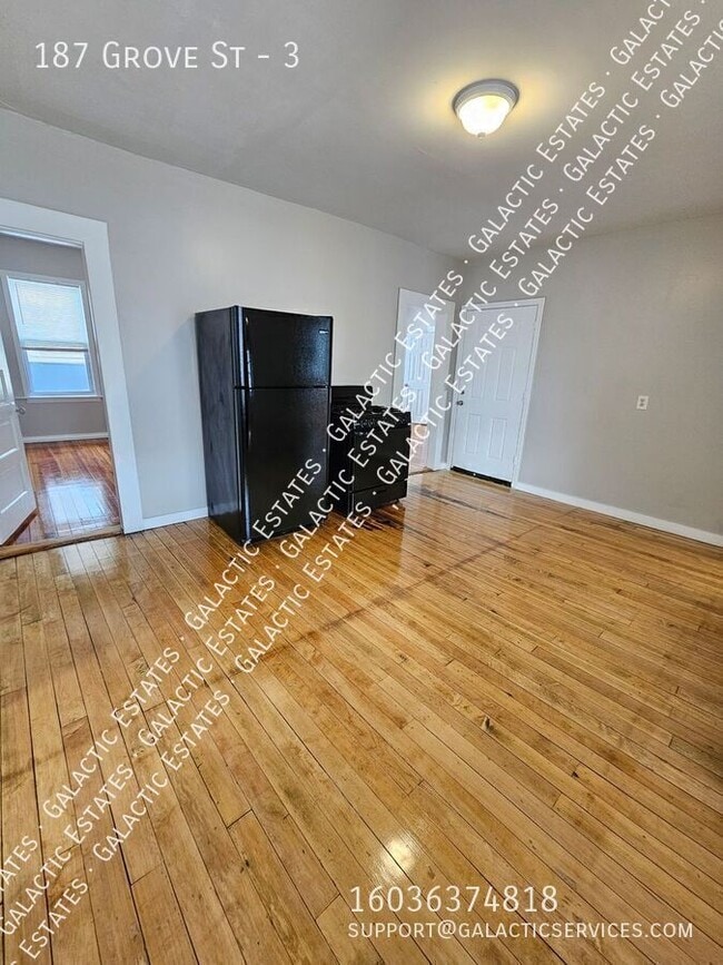 Building Photo - 187 Grove St
