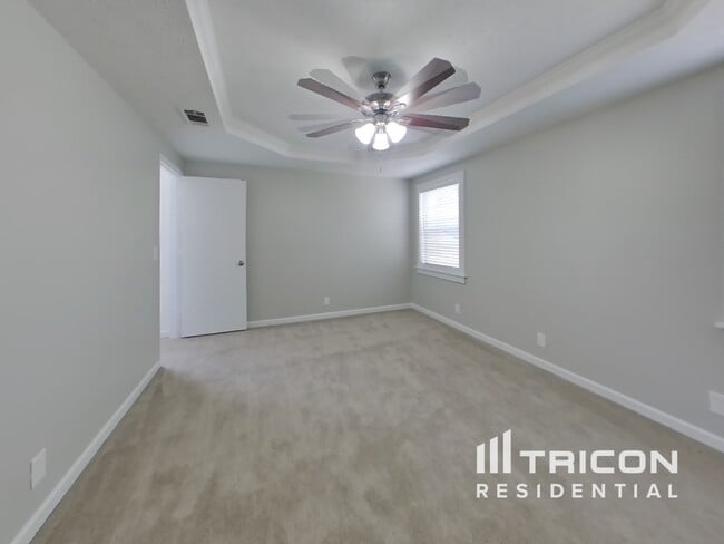 Building Photo - 100 Chitwood Ct