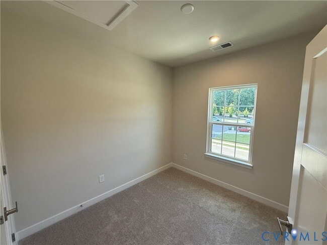 Primary Photo - 1013 Arborway Ln
