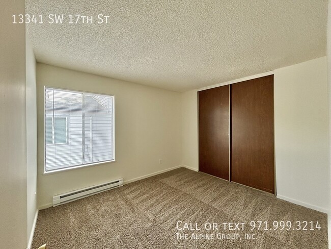 Building Photo - 13341 SW 17th St