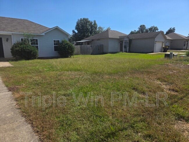 Building Photo - 1613 Moon Rd