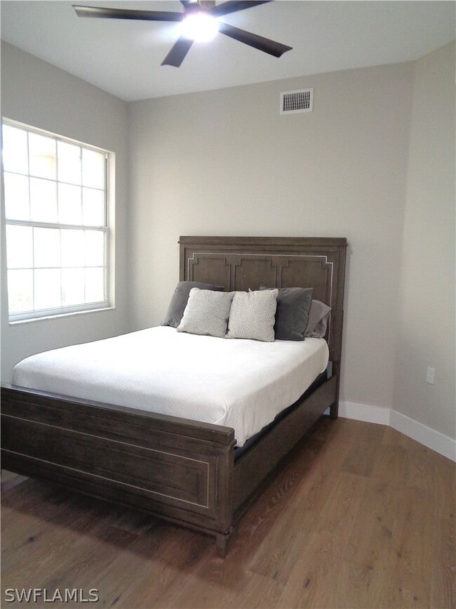 Building Photo - 825 Regency Reserve Cir