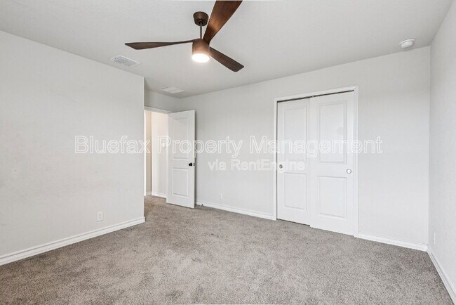 Building Photo - 4712 Paluxy Trl