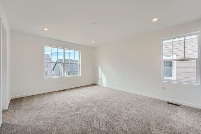 Building Photo - ALMOST BRAND NEW exquisite 3bd home in Harvest Ridge community