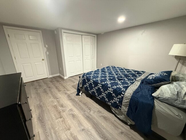 Building Photo - Pike Avenue