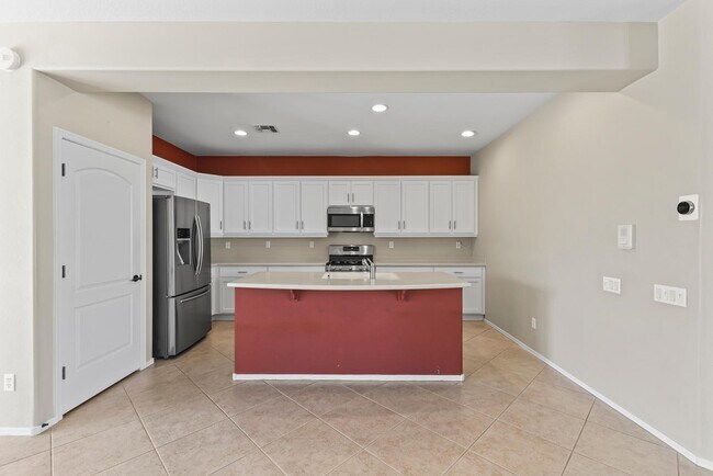 Building Photo - 12911 W Rincon Dr