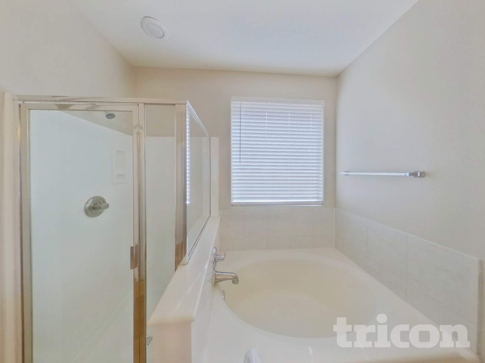 Building Photo - 6624 S 45th Glen