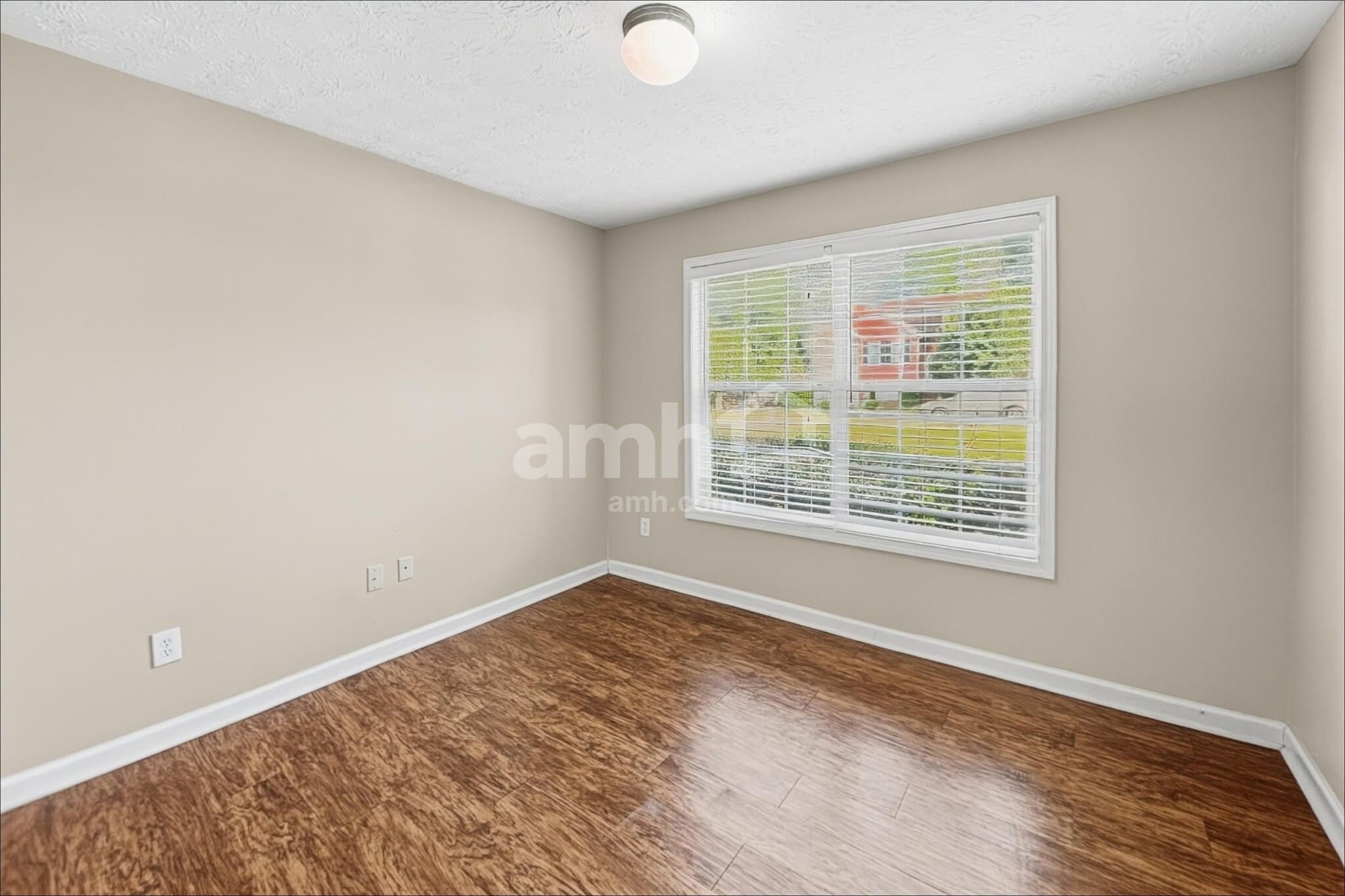 Building Photo - 900 Cline Petty Way