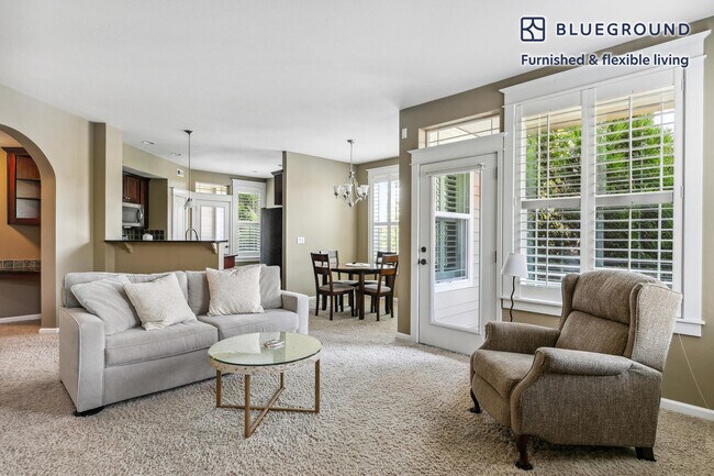 Primary Photo - 3305 Summerlinn Dr