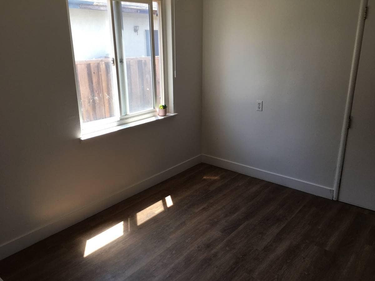 Building Photo - 969 Roseann Ct