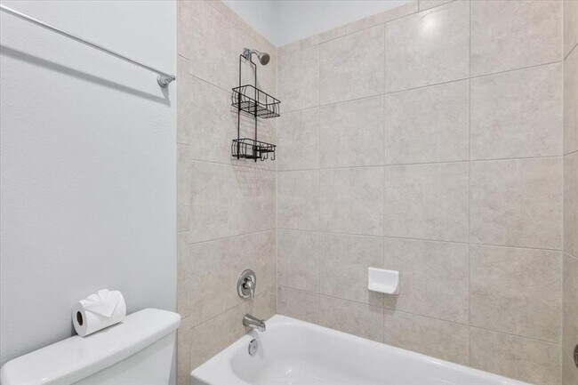 Building Photo - 5112 Globe Mallow Dr